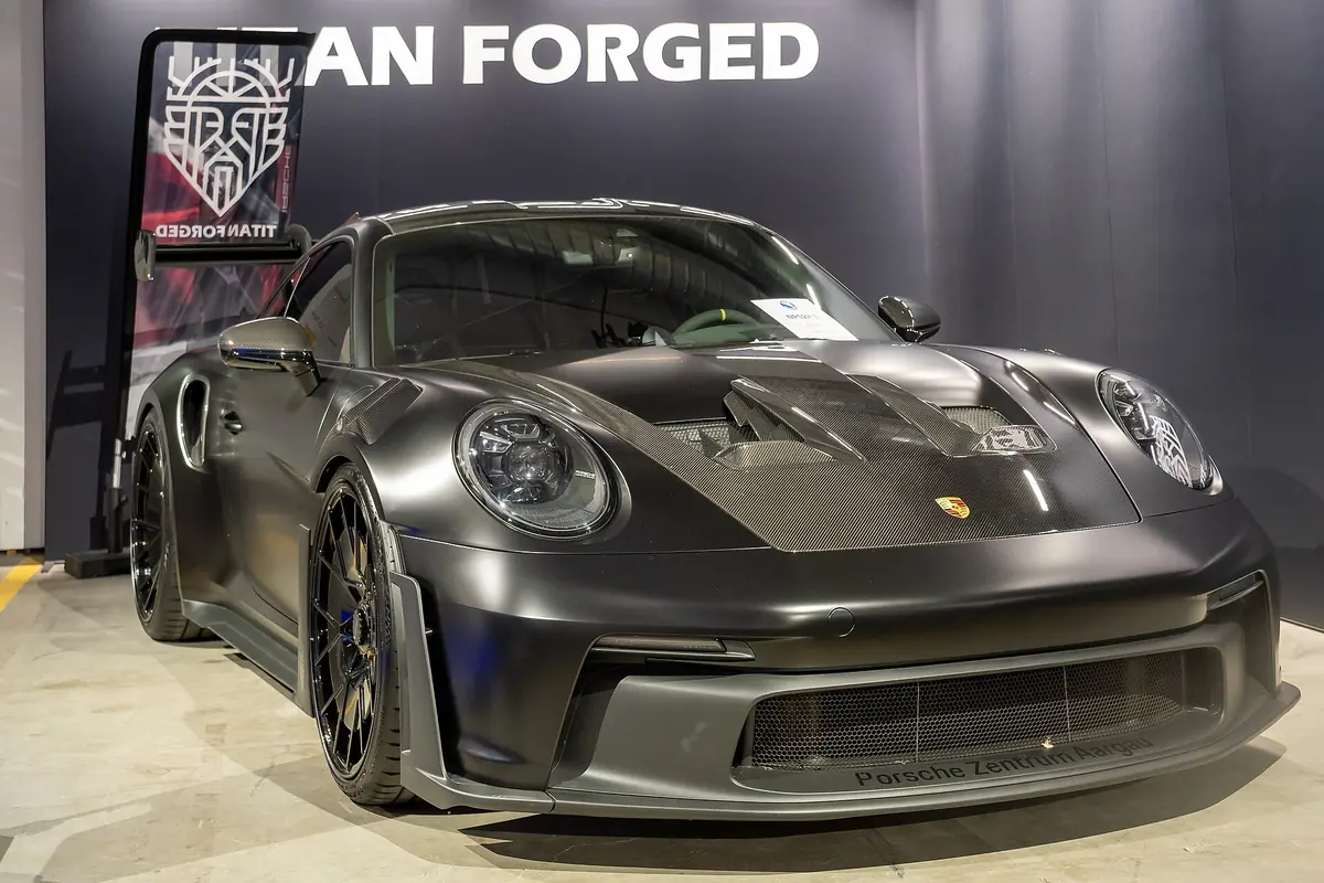 포르쉐 911 GT3 RS (992) 실제 차량 사진